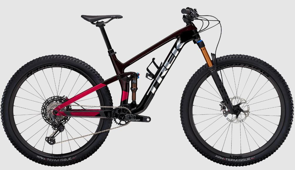 sepeda-gunung-trek-slash-9.9-xtr-2022-ec.jpg